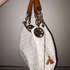 Michael Kors Fulton Signature Logo Shoulder Tote